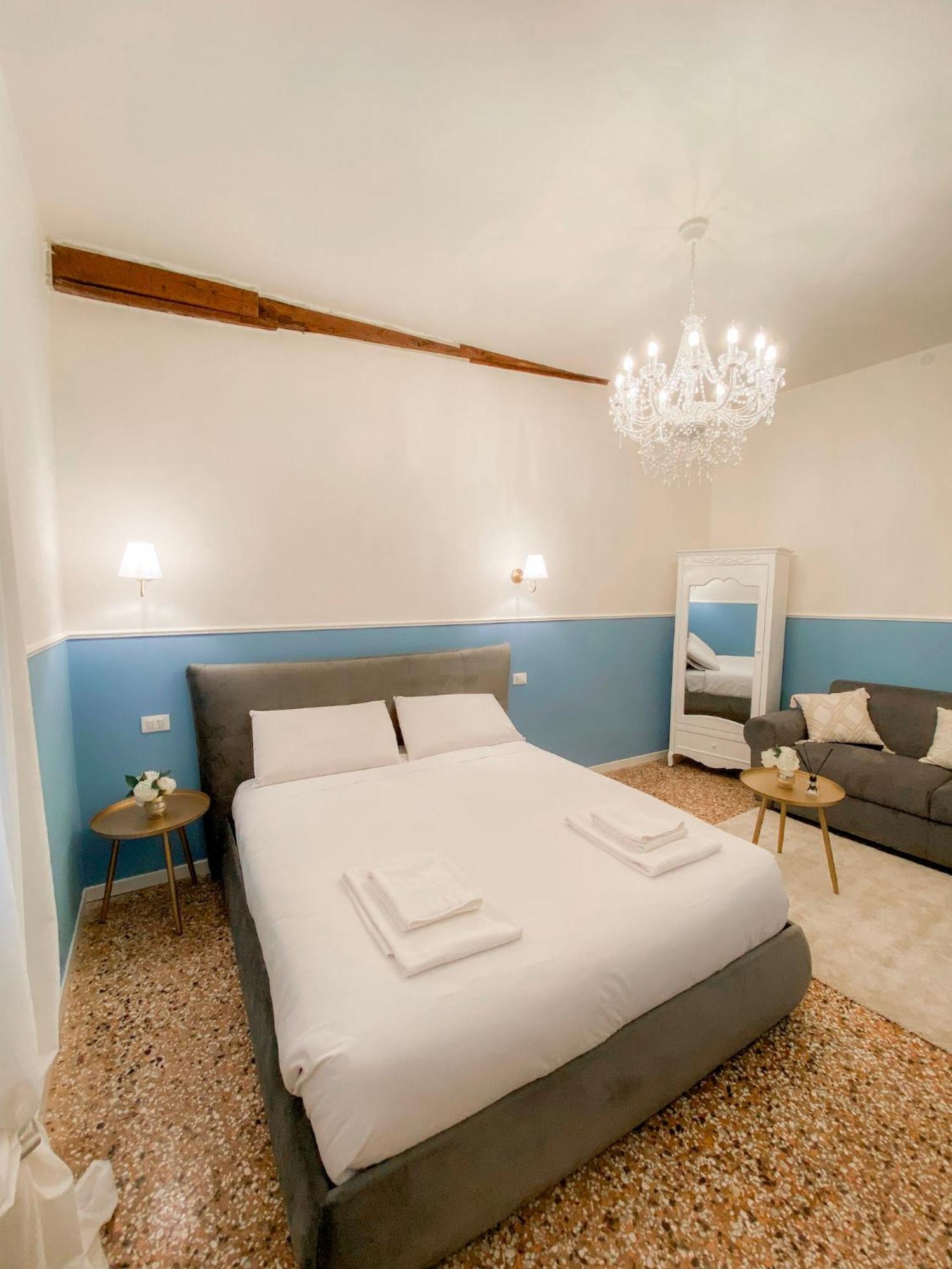San Polo Luxury Suites In Venice Exterior photo